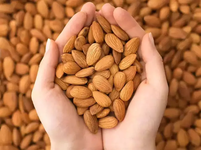 Almonds aren’t just a tasty snack—they’re a nutritional powerhouse that can elevate your overall health. Packed with protein, fiber, and essential vitamins, they offer a range of health benefits when included in your daily diet.